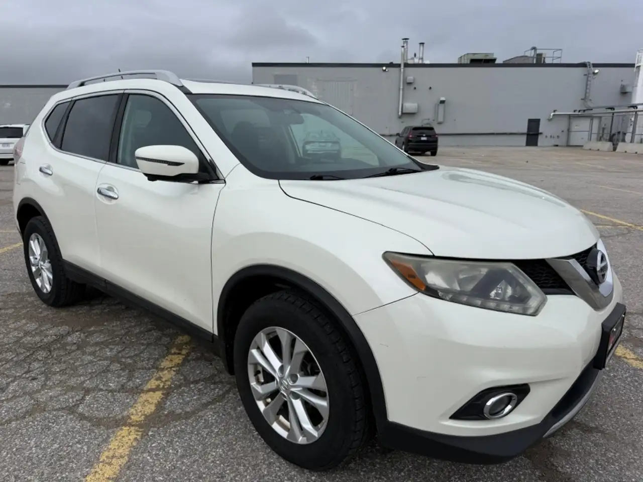 Nissan Rogue снимка Nissan Rogue