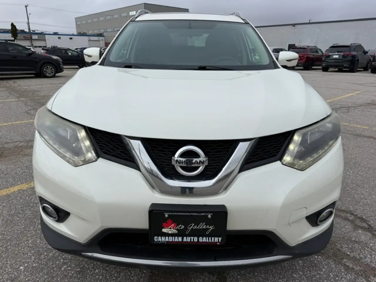Nissan Rogue снимка Nissan Rogue