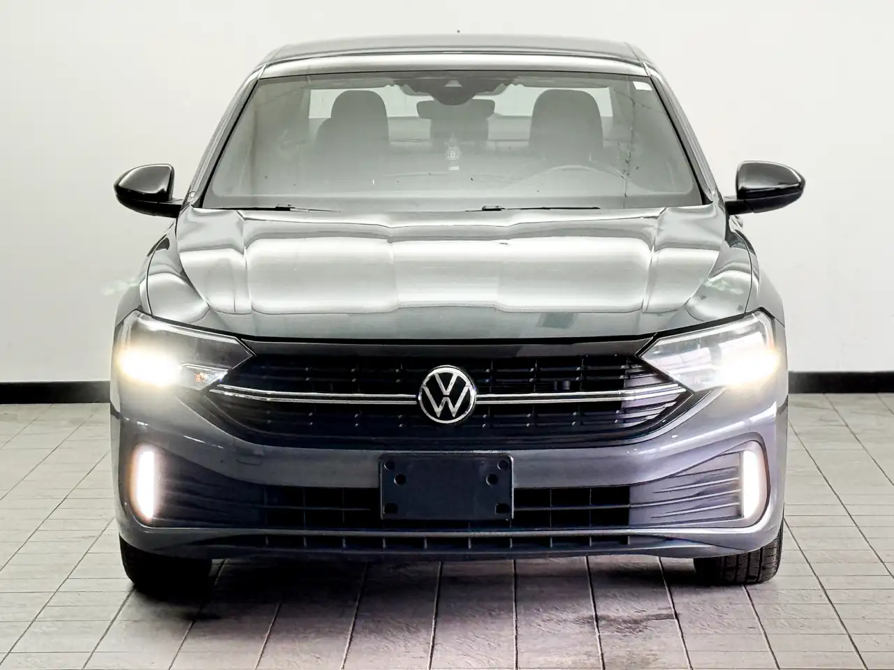 Volkswagen Jetta снимка Volkswagen Jetta