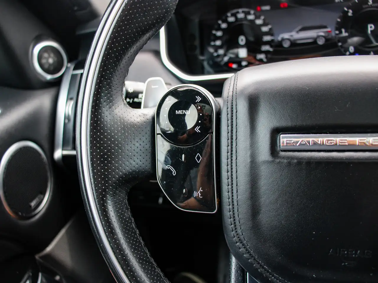 Land Rover Range Rover Sport photo Land Rover Range Rover Sport