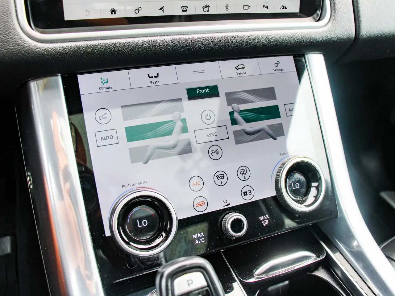 Land Rover Range Rover Sport photo Land Rover Range Rover Sport