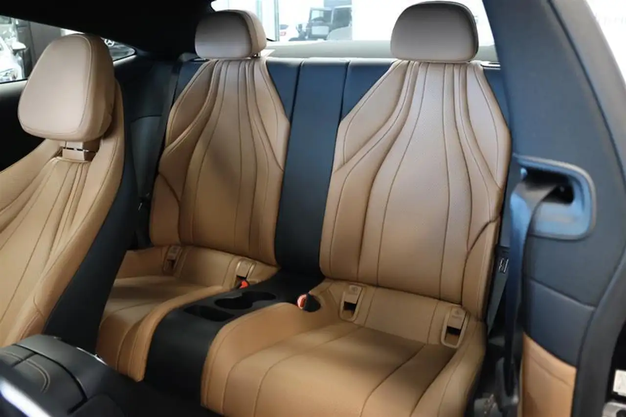 Mercedes-Benz CLE снимка Mercedes-Benz CLE
