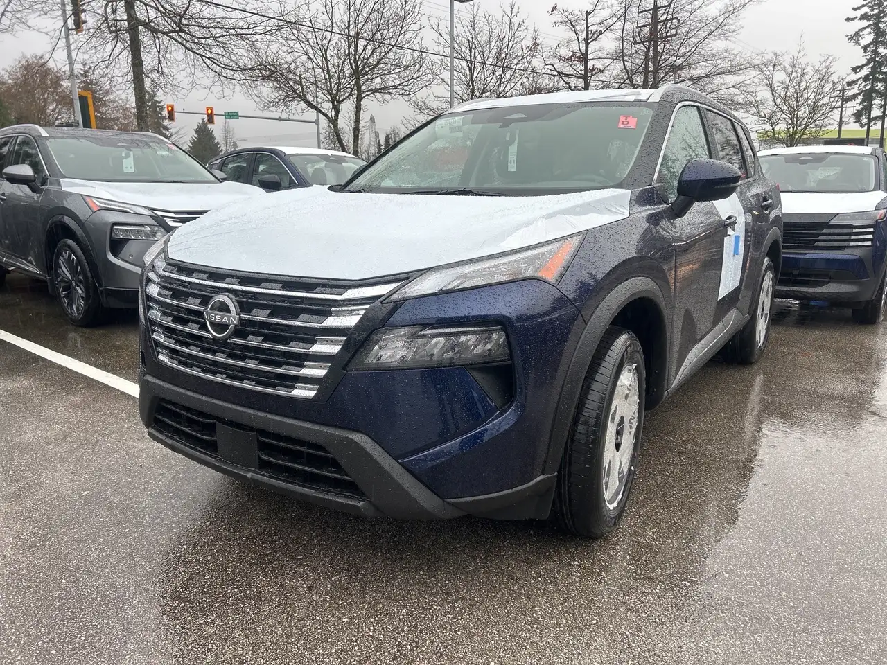 Nissan Rogue снимка Nissan Rogue