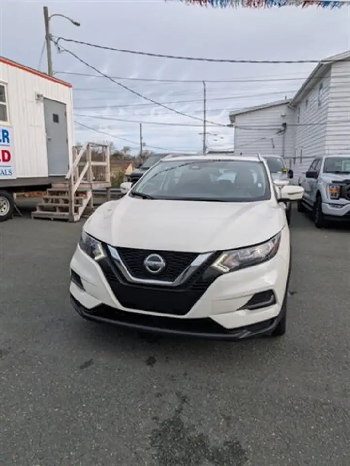 Nissan Qashqai снимка Nissan Qashqai