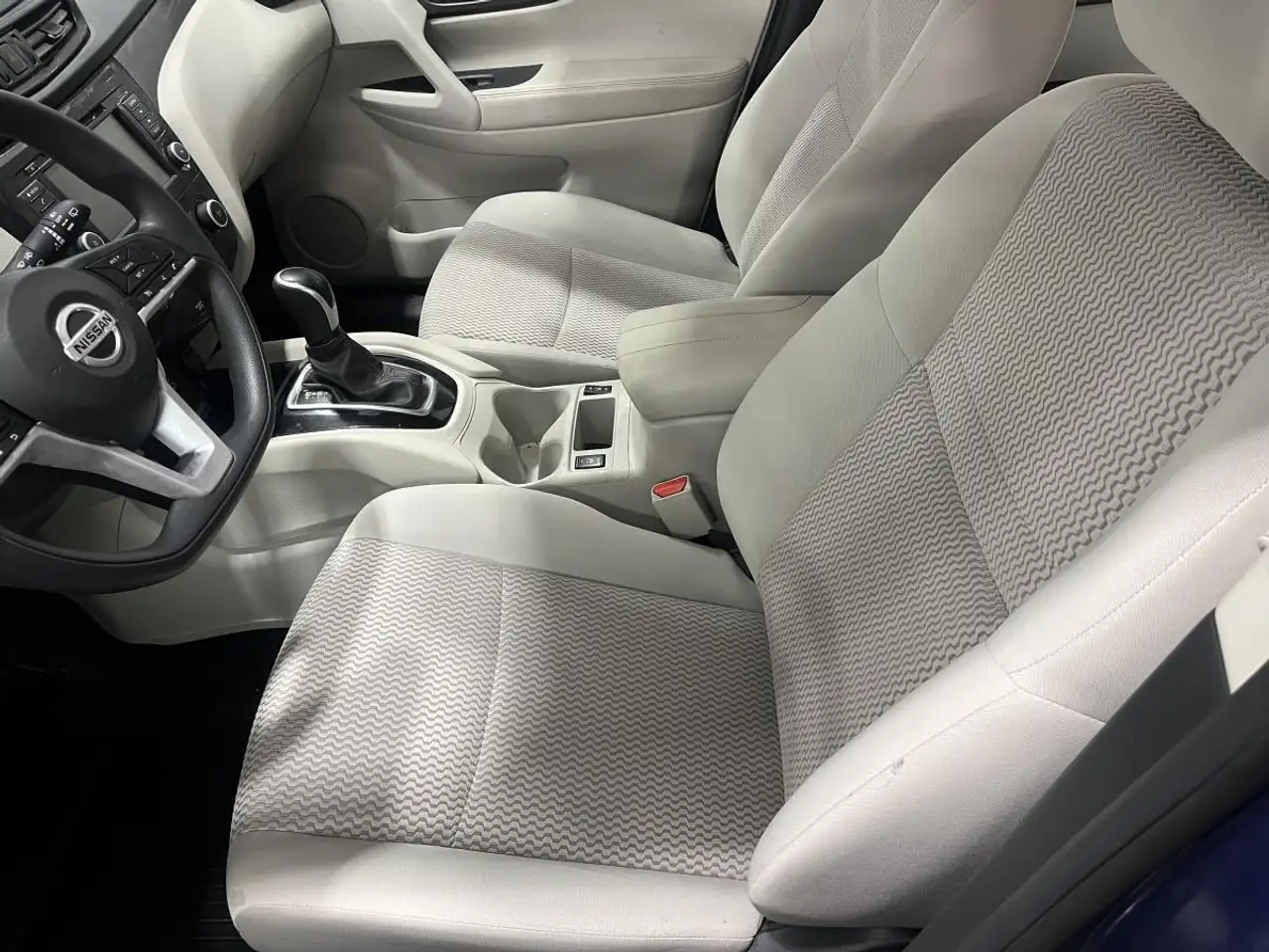 Nissan Qashqai photo Nissan Qashqai