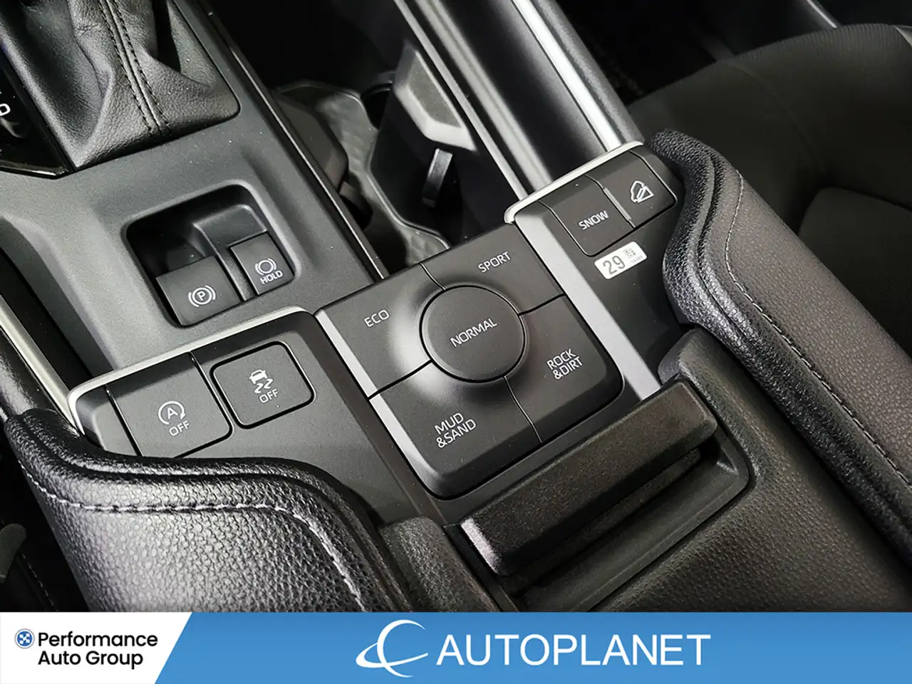 Toyota Grand Highlander photo Toyota Grand Highlander