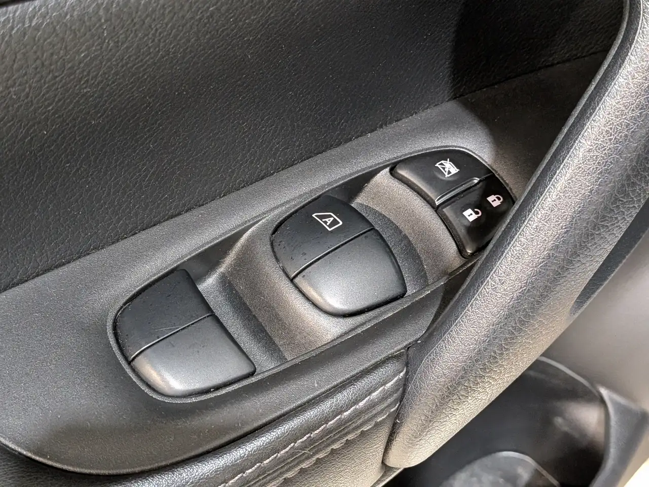Nissan Qashqai снимка Nissan Qashqai