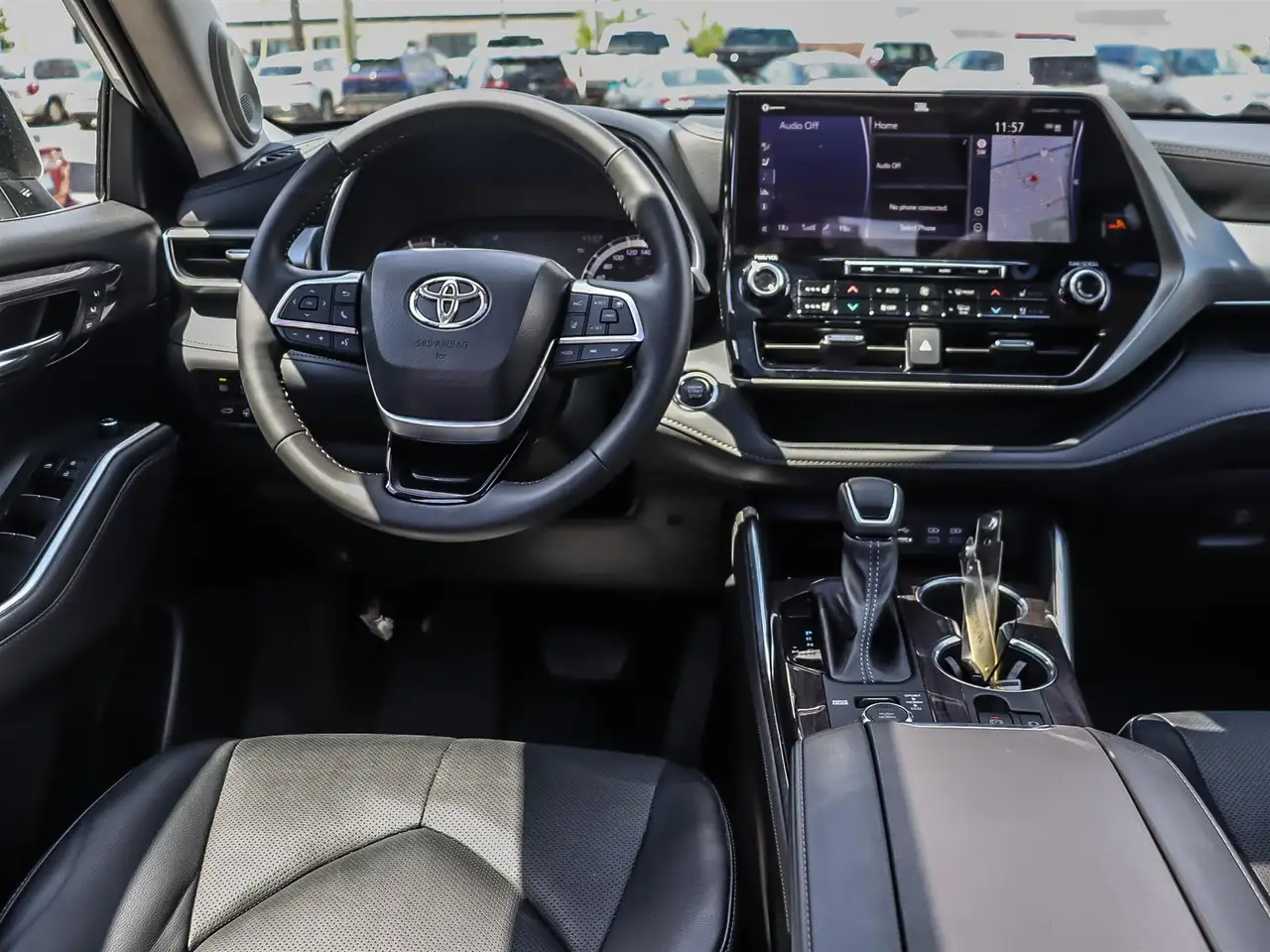 Toyota Highlander photo Toyota Highlander