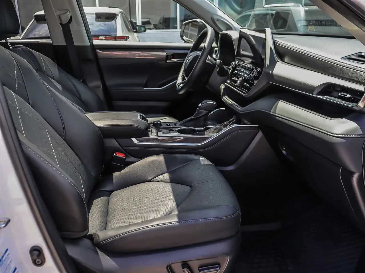 Toyota Highlander photo Toyota Highlander
