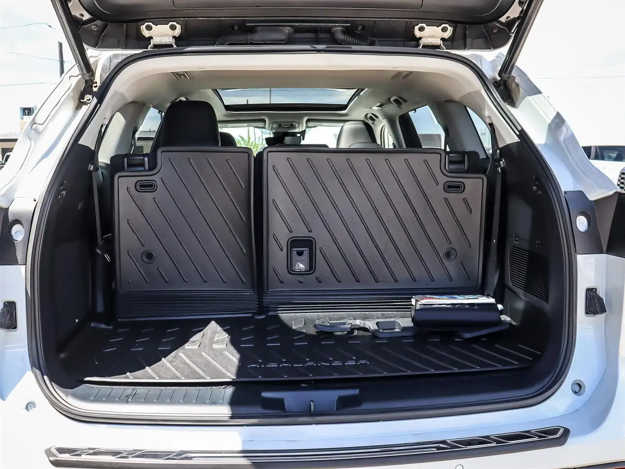Toyota Highlander photo Toyota Highlander