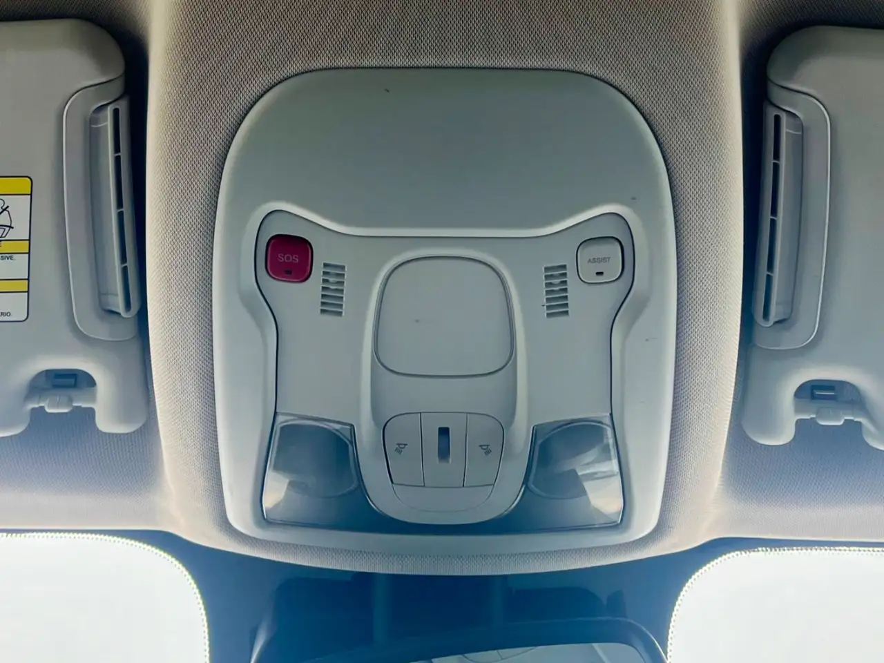 Jeep Renegade снимка Jeep Renegade