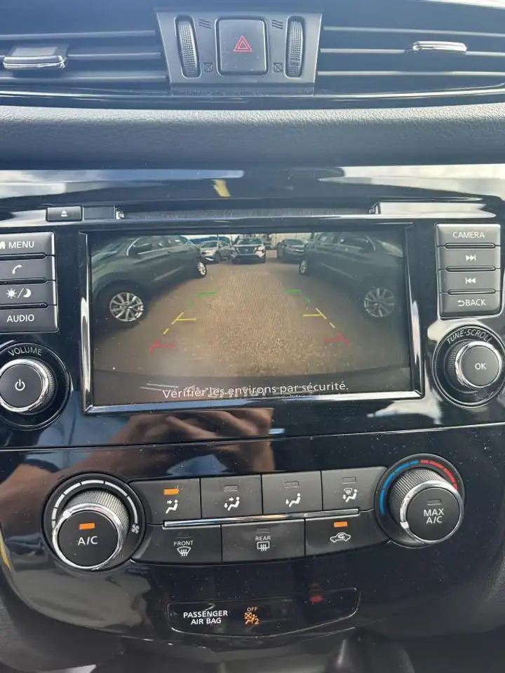 Nissan Qashqai снимка Nissan Qashqai