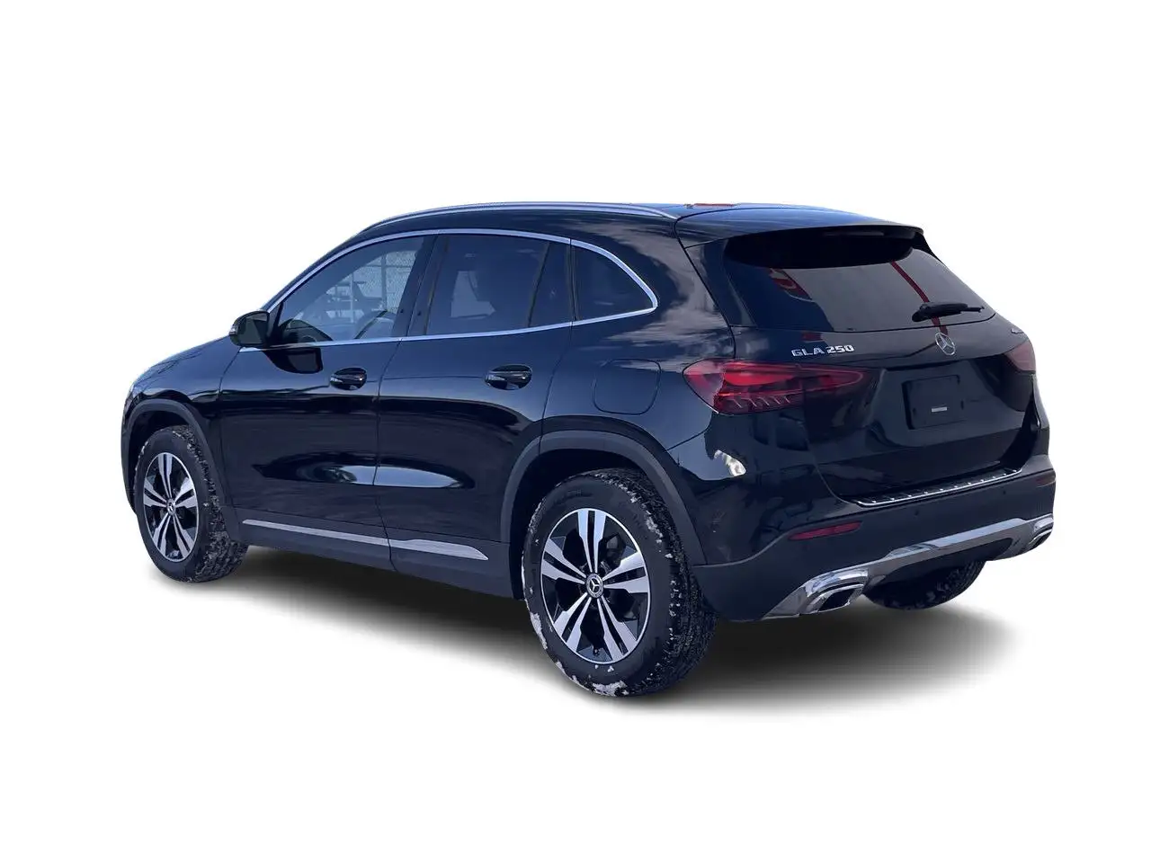 Mercedes-Benz GLA снимка Mercedes-Benz GLA