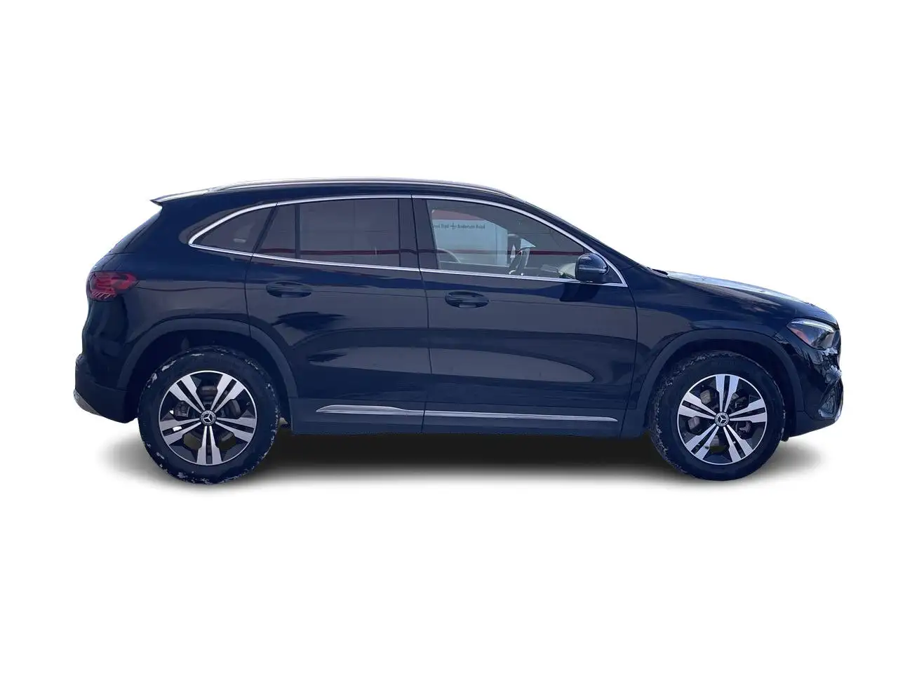 Mercedes-Benz GLA снимка Mercedes-Benz GLA