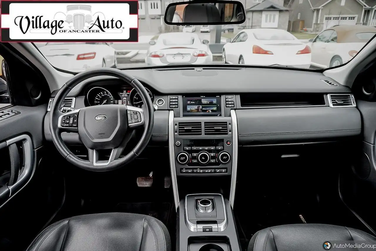 Land Rover Discovery Sport снимка Land Rover Discovery Sport
