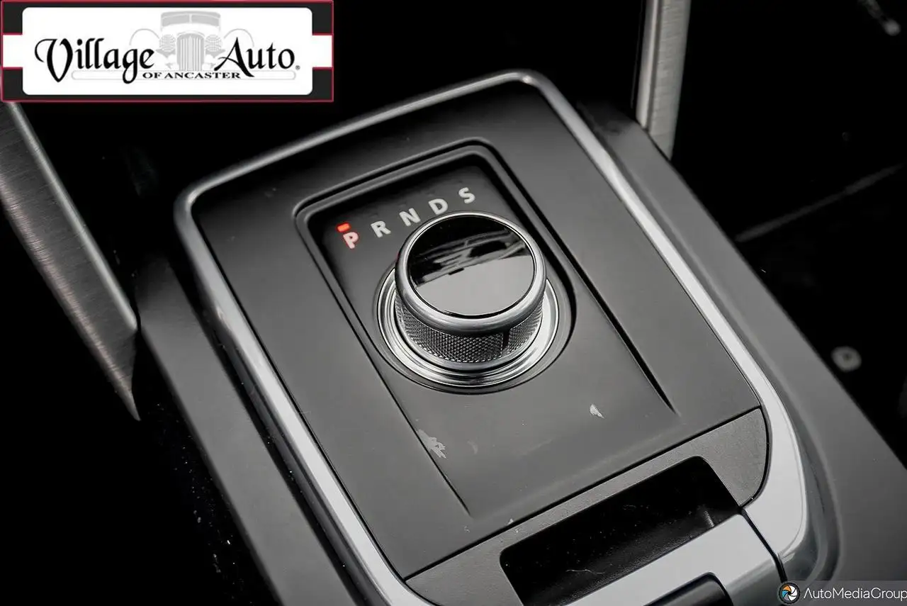 Land Rover Discovery Sport снимка Land Rover Discovery Sport