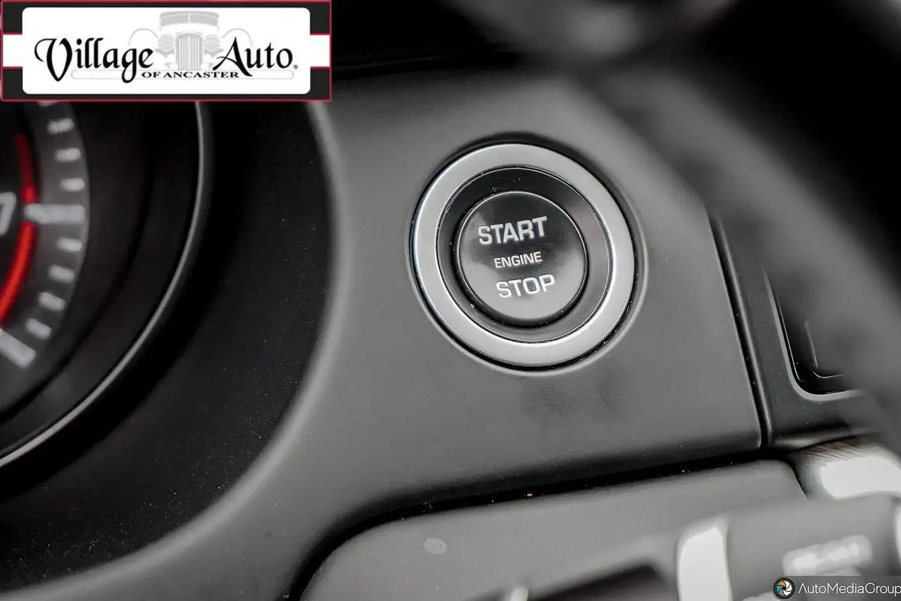 Land Rover Discovery Sport снимка Land Rover Discovery Sport
