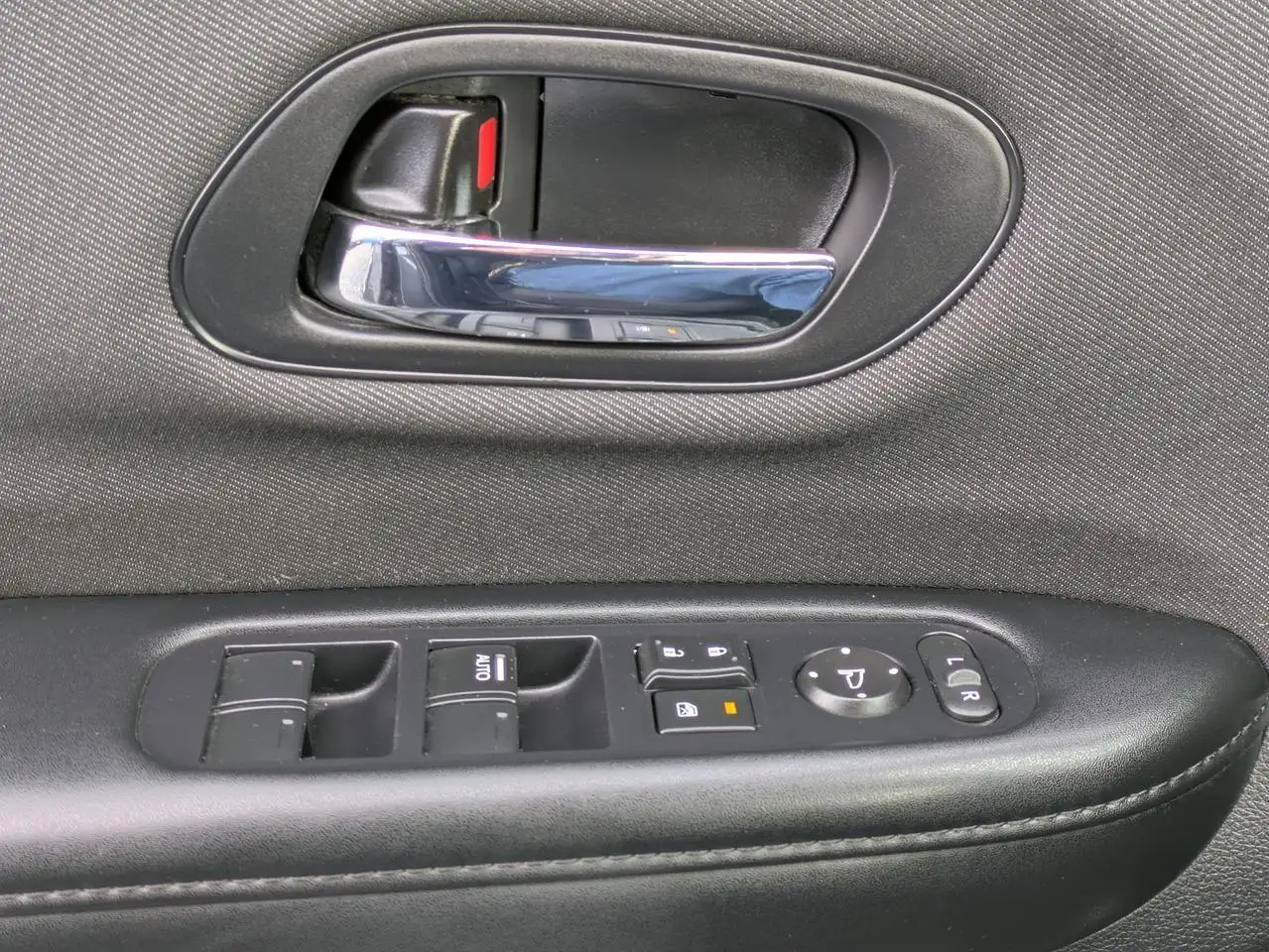 Honda HR-V снимка Honda HR-V