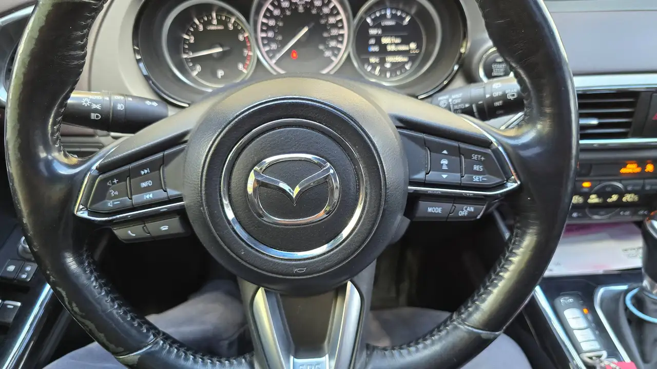 Mazda CX-9 снимка Mazda CX-9