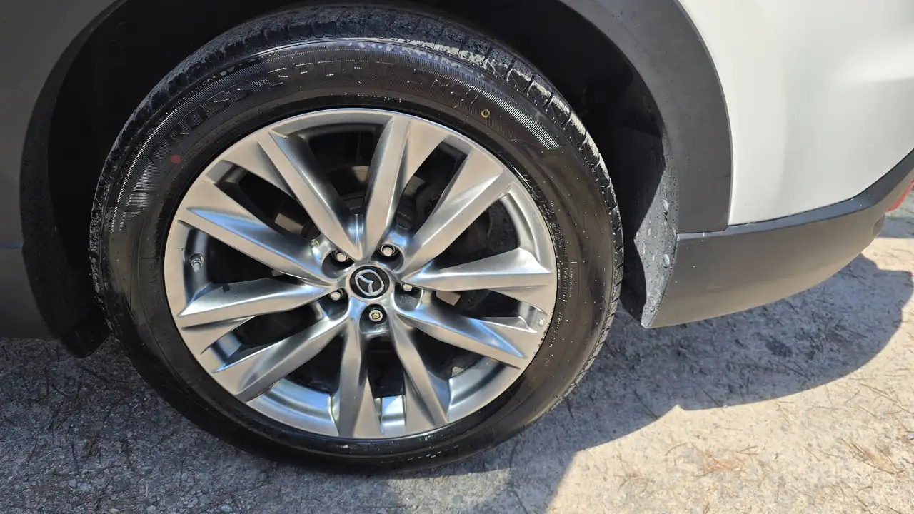 Mazda CX-9 снимка Mazda CX-9