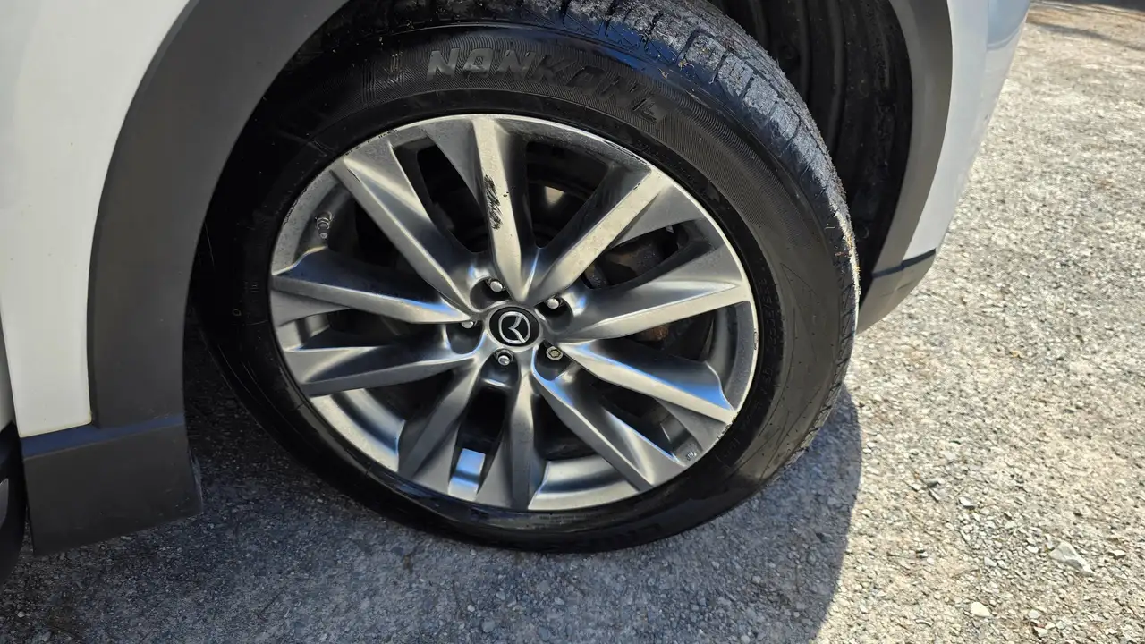 Mazda CX-9 снимка Mazda CX-9