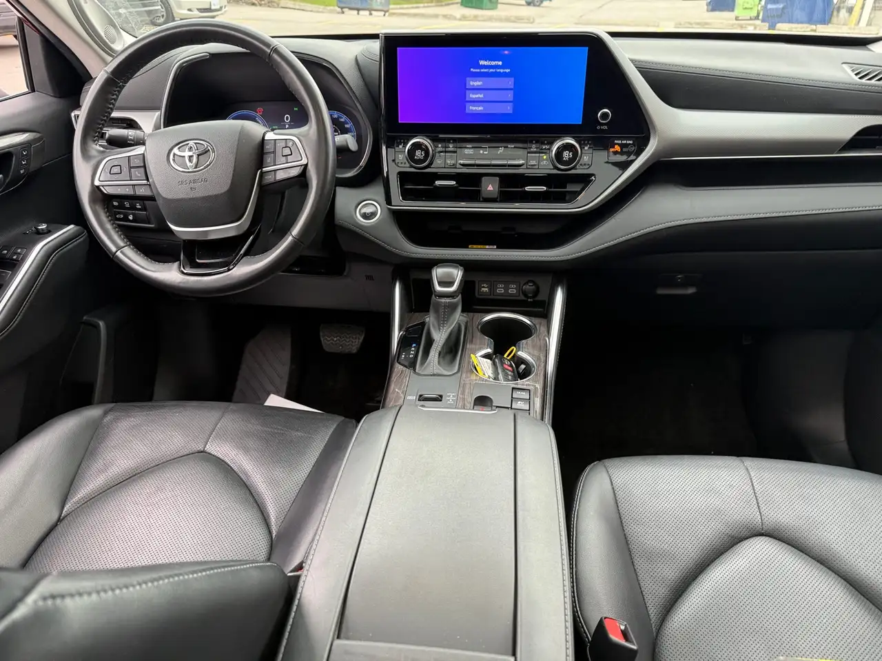 Toyota Highlander снимка Toyota Highlander
