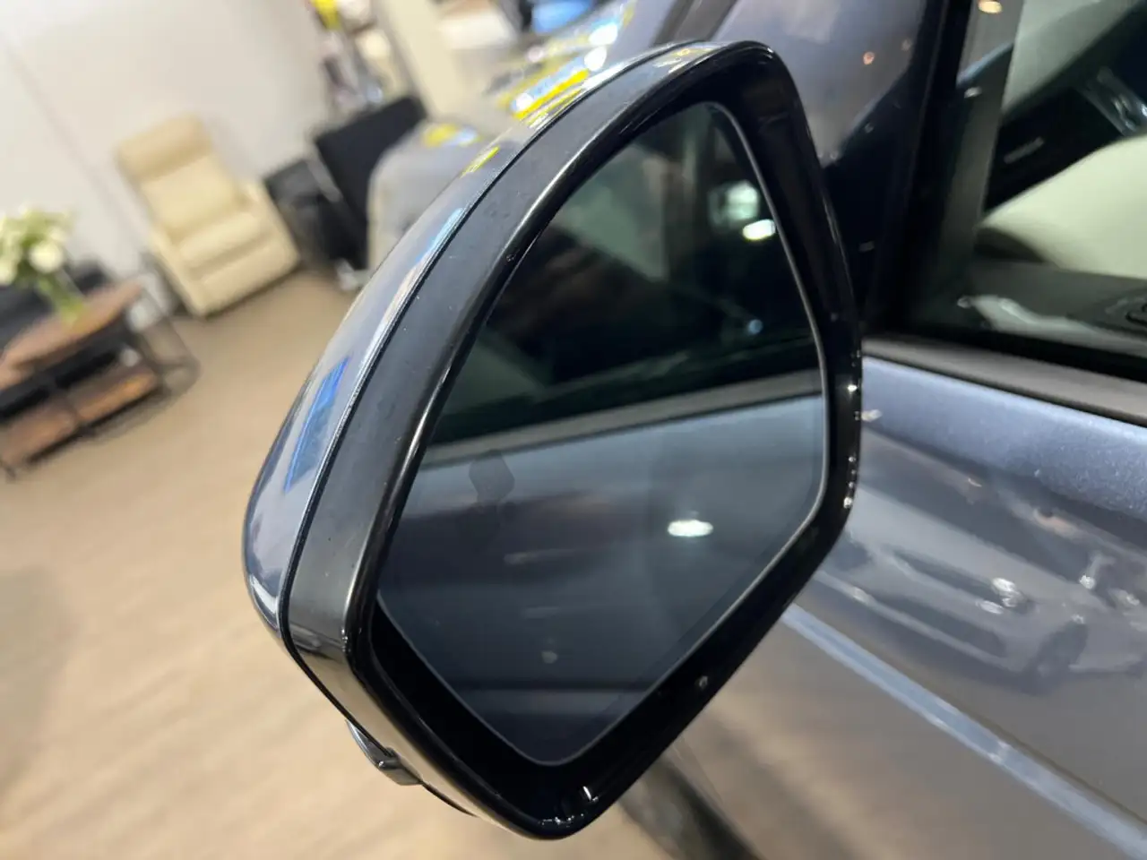 Land Rover Discovery Sport снимка Land Rover Discovery Sport