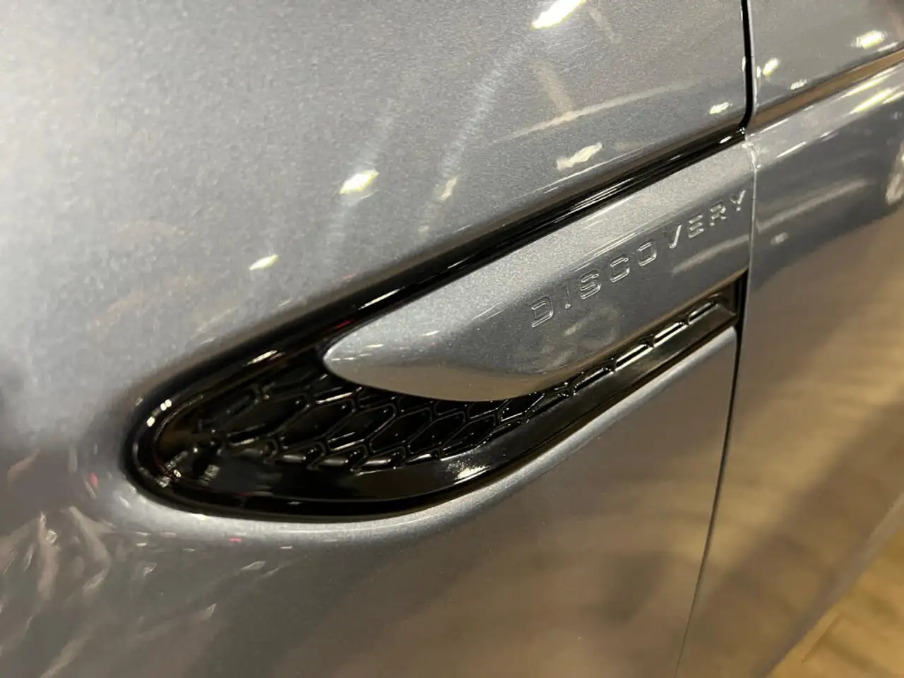 Land Rover Discovery Sport снимка Land Rover Discovery Sport