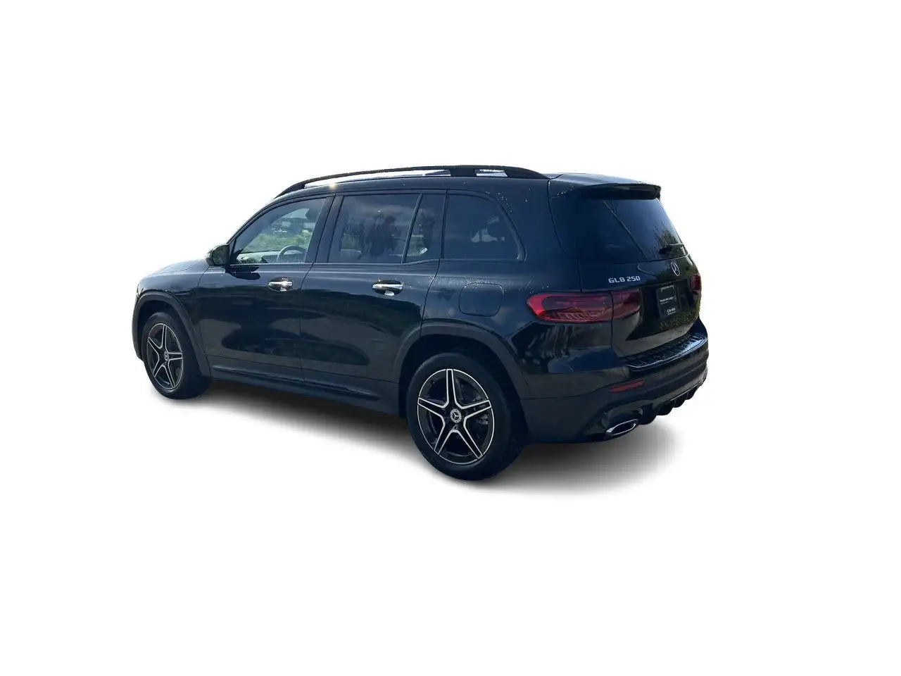 Mercedes-Benz GLB снимка Mercedes-Benz GLB