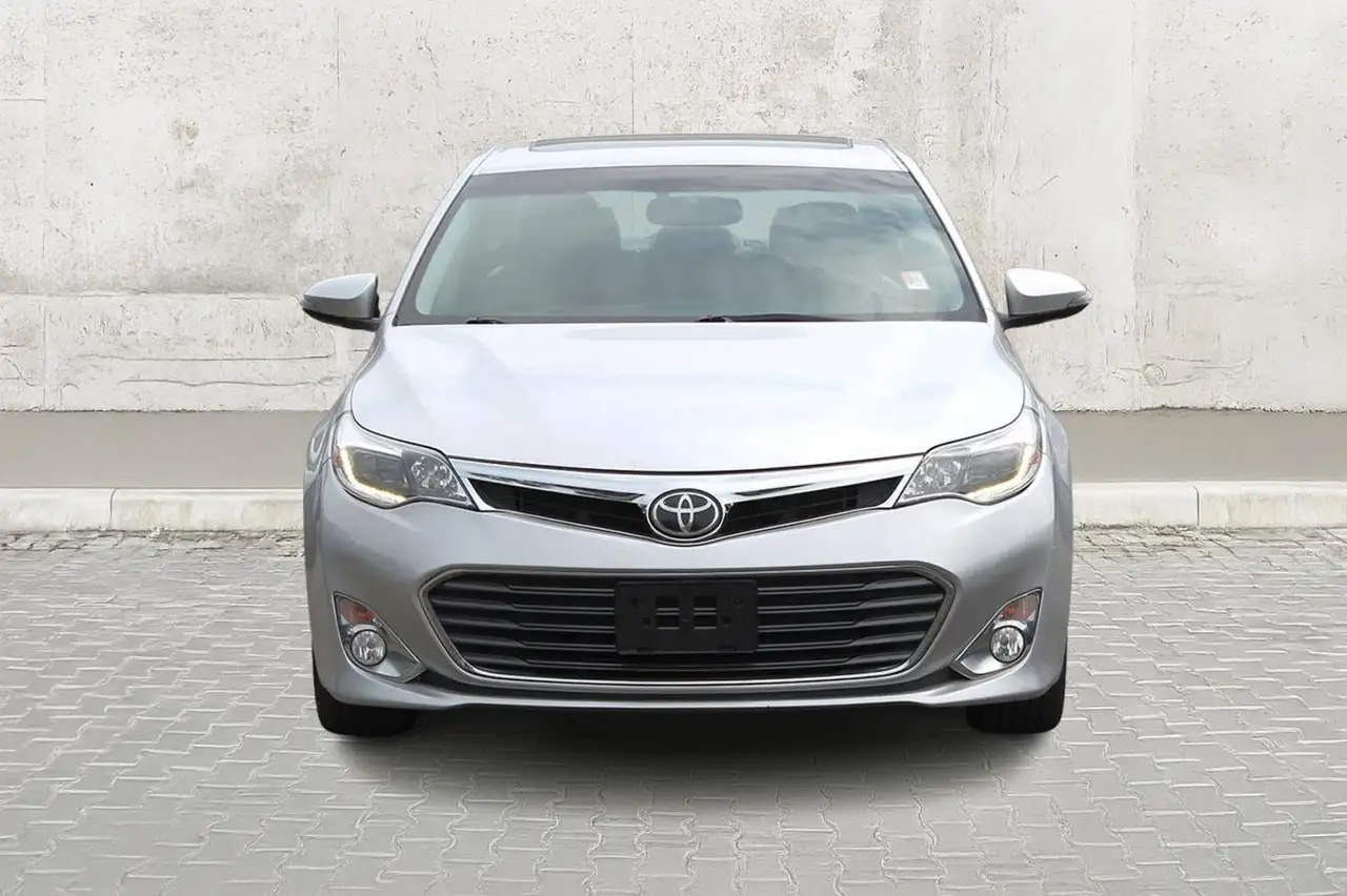 Toyota Avalon photo Toyota Avalon