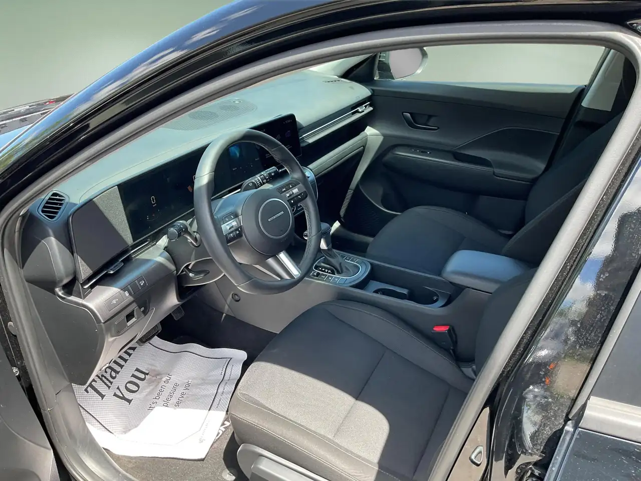 Hyundai KONA photo Hyundai KONA