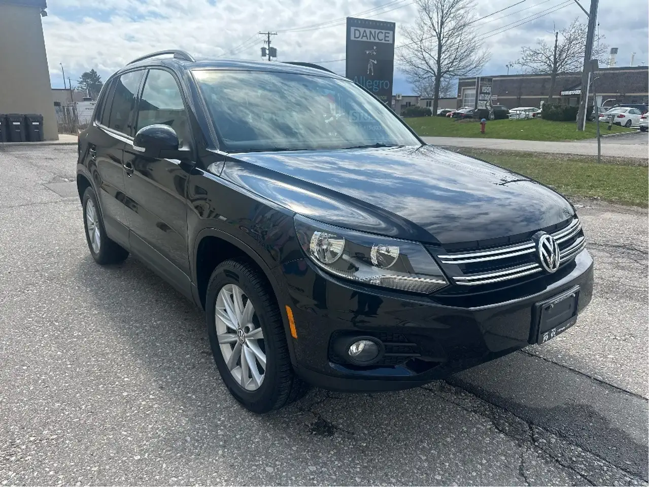 Volkswagen Tiguan снимка Volkswagen Tiguan