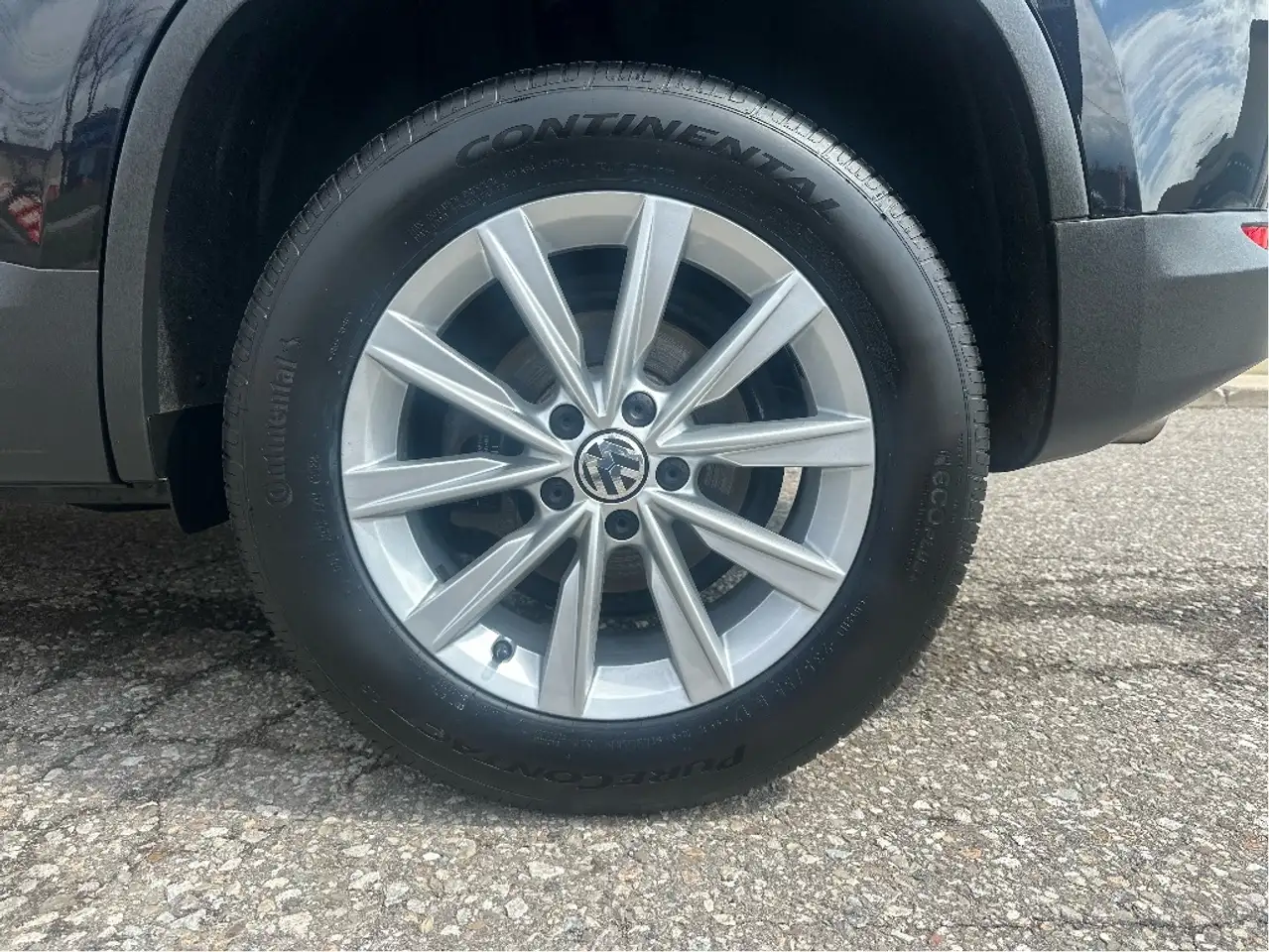 Volkswagen Tiguan снимка Volkswagen Tiguan