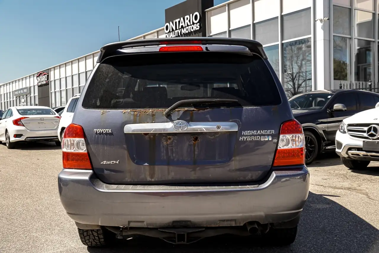 Toyota Highlander снимка Toyota Highlander