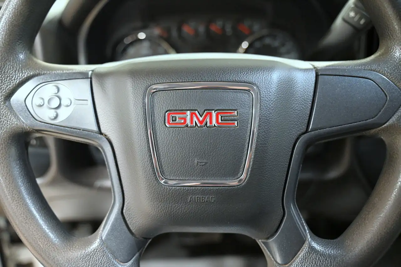 GMC Sierra 1500 fotografie GMC Sierra 1500