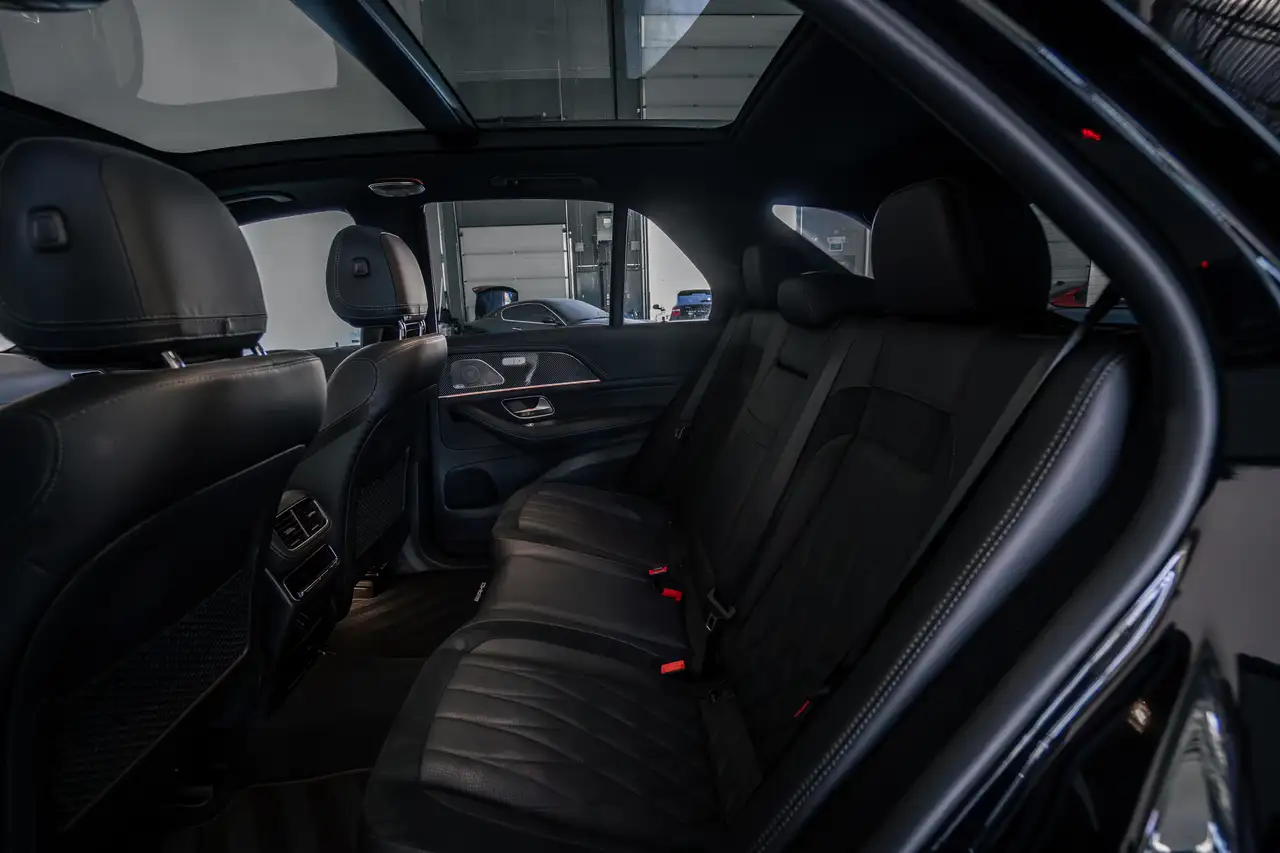 Mercedes-Benz GLE снимка Mercedes-Benz GLE