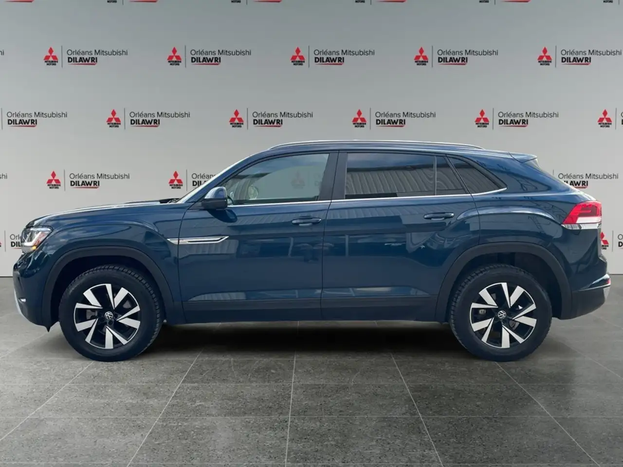Volkswagen Atlas снимка Volkswagen Atlas