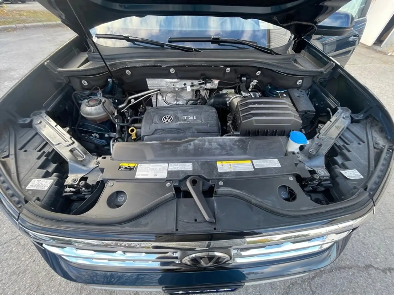 Volkswagen Atlas снимка Volkswagen Atlas