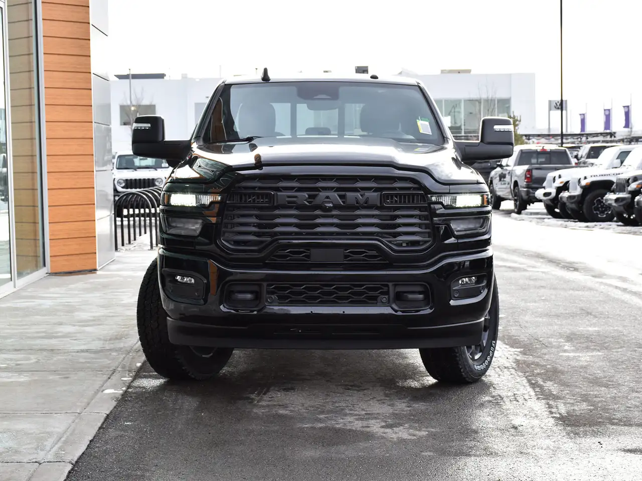 RAM 3500 снимка RAM 3500