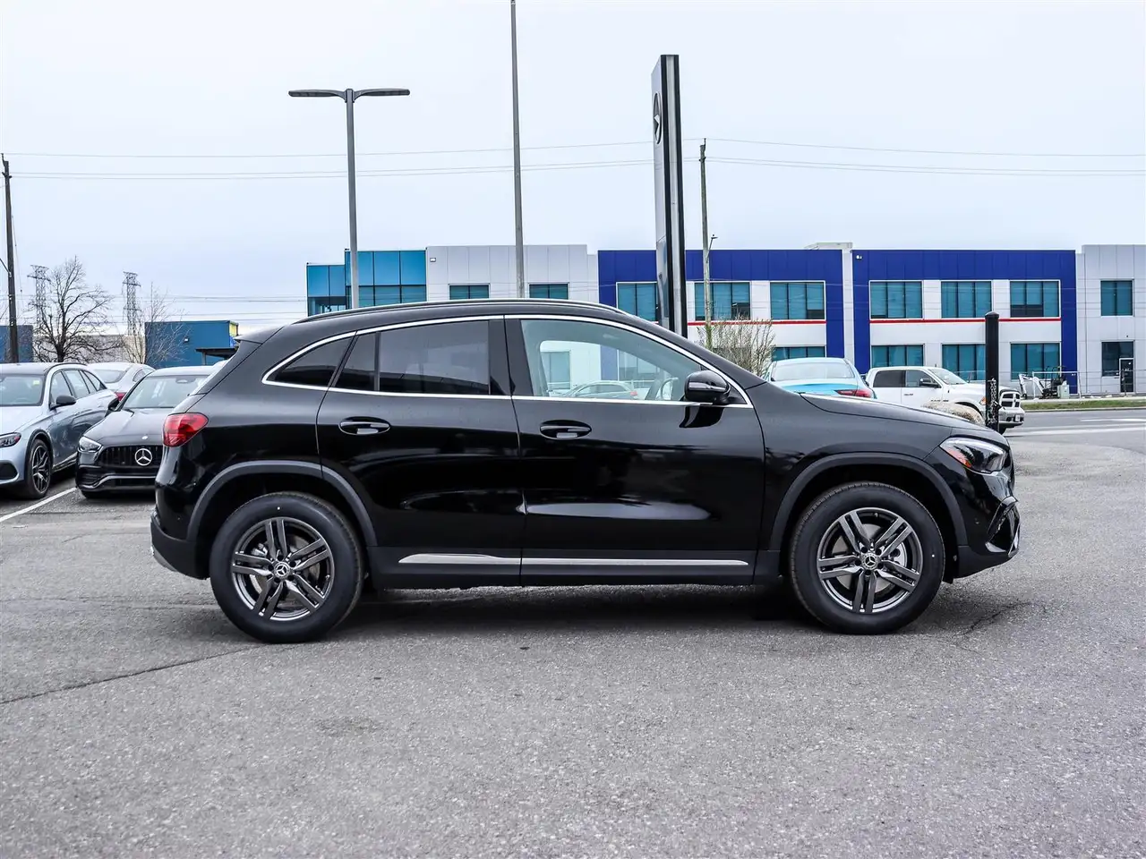 Mercedes-Benz GLA fotografie Mercedes-Benz GLA