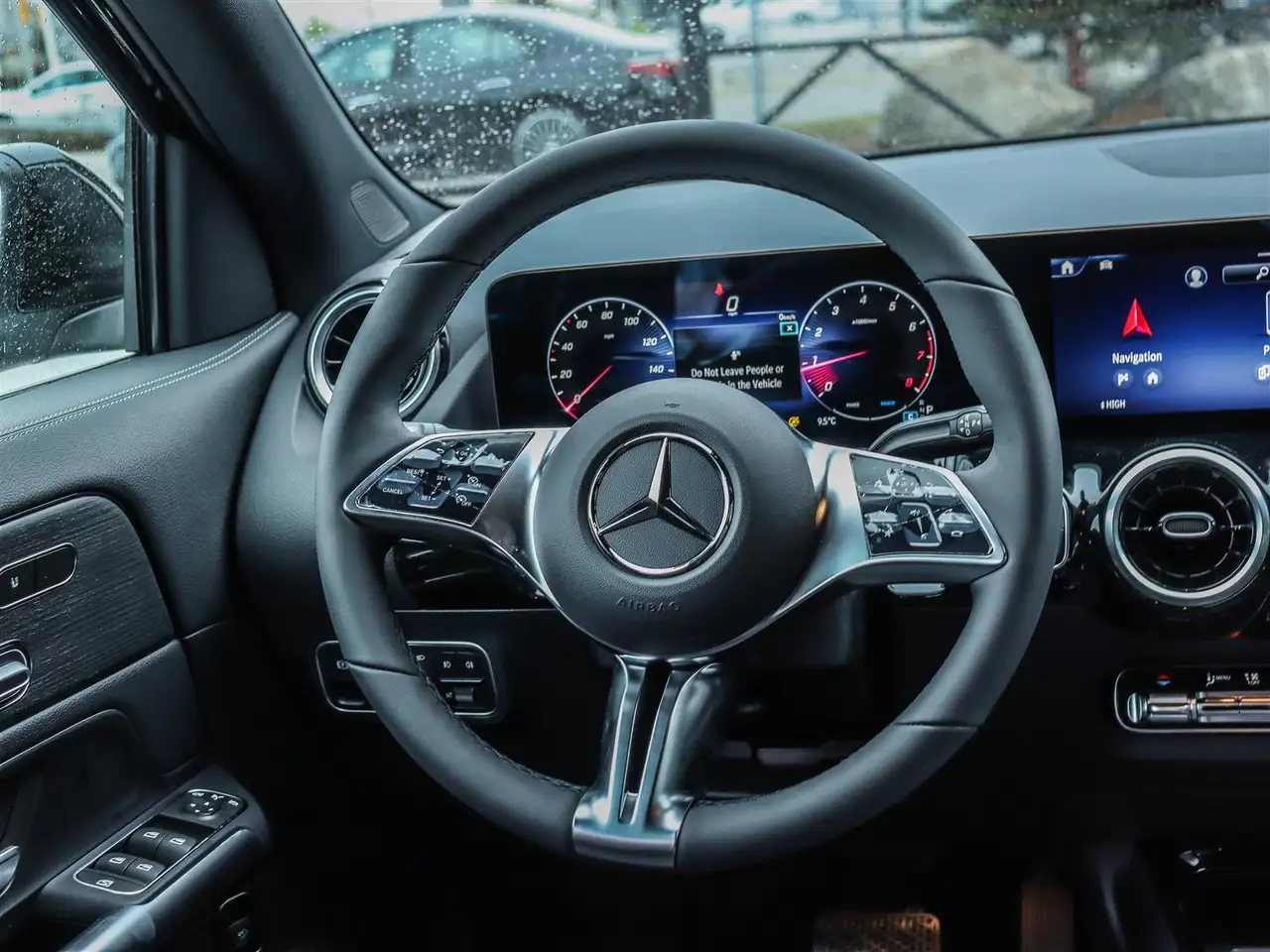 Mercedes-Benz GLA fotografie Mercedes-Benz GLA