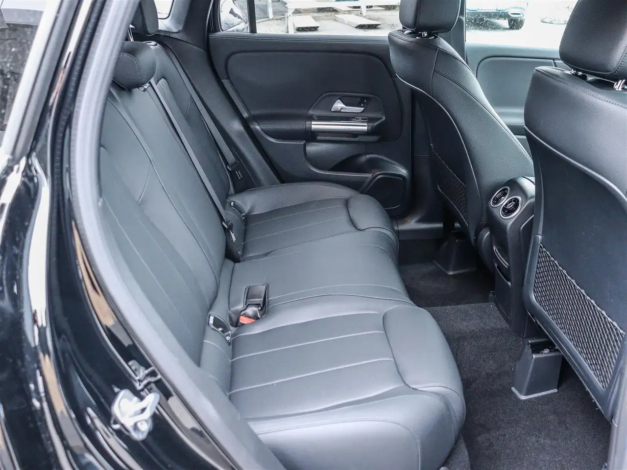 Mercedes-Benz GLA fotografie Mercedes-Benz GLA