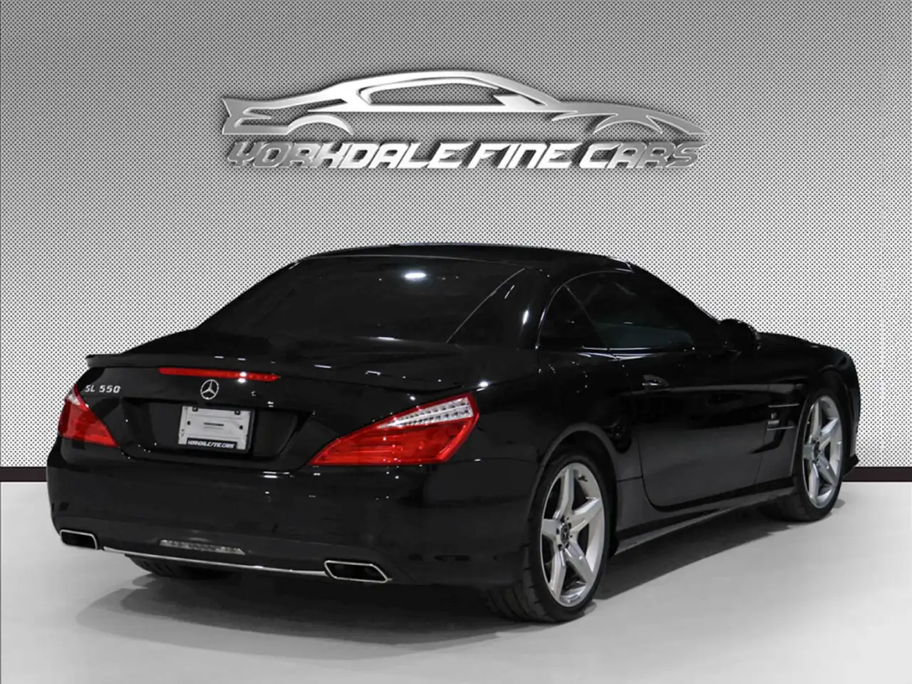 Mercedes-Benz SL снимка Mercedes-Benz SL