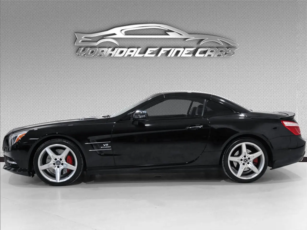 Mercedes-Benz SL снимка Mercedes-Benz SL