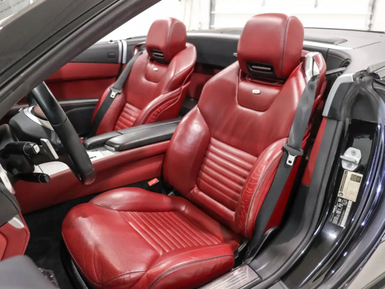 Mercedes-Benz SL снимка Mercedes-Benz SL