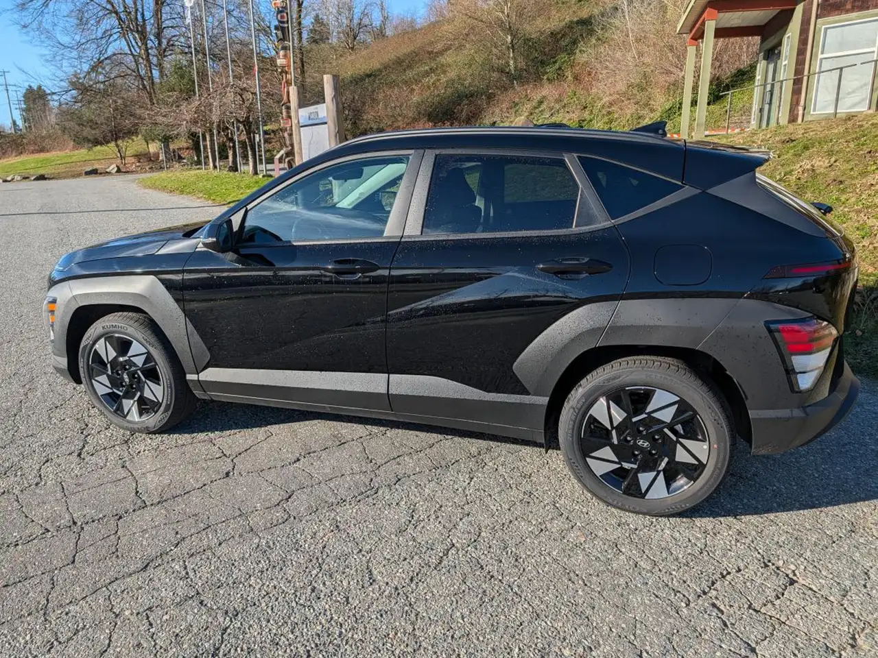 Hyundai KONA снимка Hyundai KONA