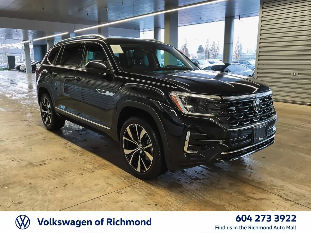 Volkswagen Atlas photo Volkswagen Atlas