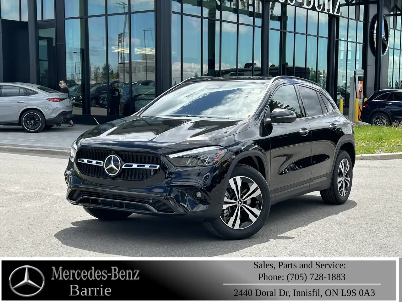 Mercedes-Benz GLA снимка Mercedes-Benz GLA