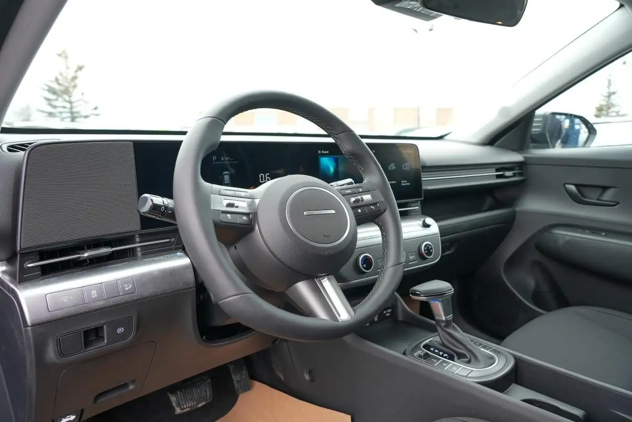 Hyundai KONA photo Hyundai KONA