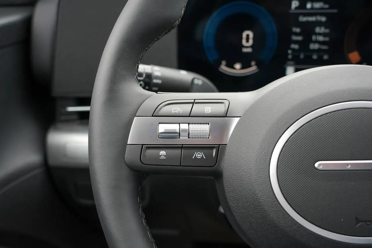Hyundai KONA photo Hyundai KONA